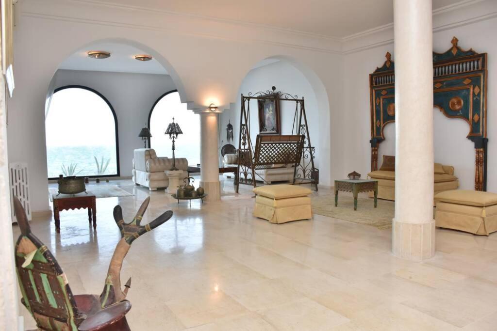 Villa Hannibal Douar ech Chott Екстериор снимка
