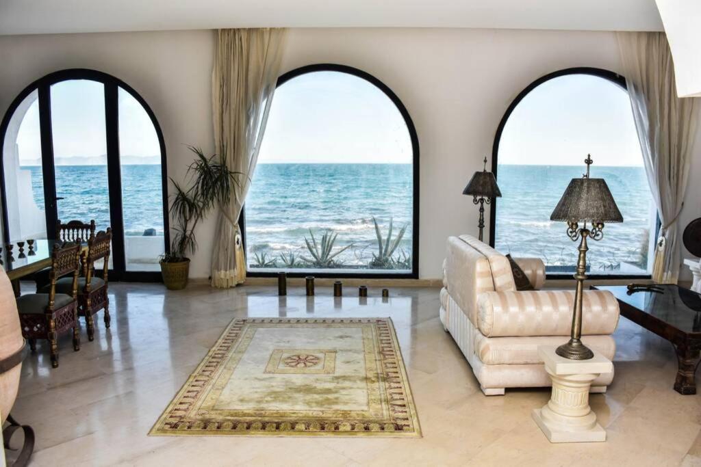Villa Hannibal Douar ech Chott Екстериор снимка
